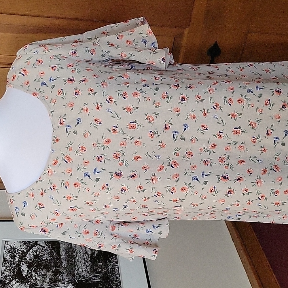 COTTAGECORE FLORAL Ruffle Sleeve Dress